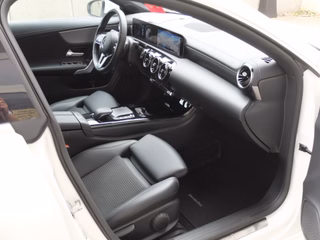 Mercedes-Benz CLA 180 SB Automatik LED Widescreen - bilder 7