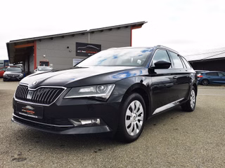 Skoda Superb Combi Style 1.HAND|AHK|LEDER|KAMERA|BI-XEN|DAB+ Used vehicle for sale | First registration 09/2016 | Price 17.990 €