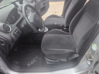 Ford Fiesta 1.6 16V Ghia Automatik*HU/AU NEU*KLIMA* - foto 2