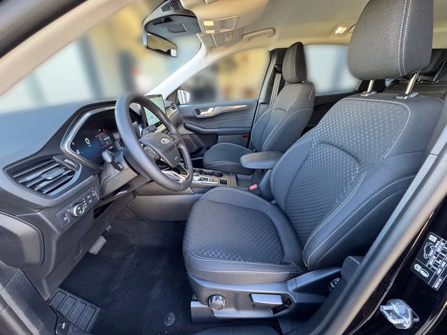 Ford Kuga Plug-In Hybrid Titanium +Winterpaket +GJR - bilder 6