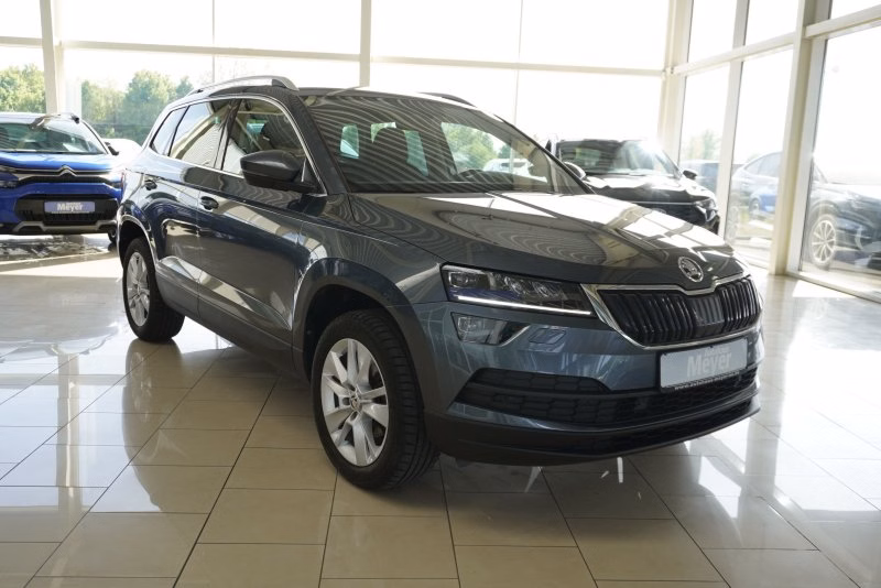 Skoda Karoq Style 1,5TSI Navi/Kamera/LED/el.Klappe  **