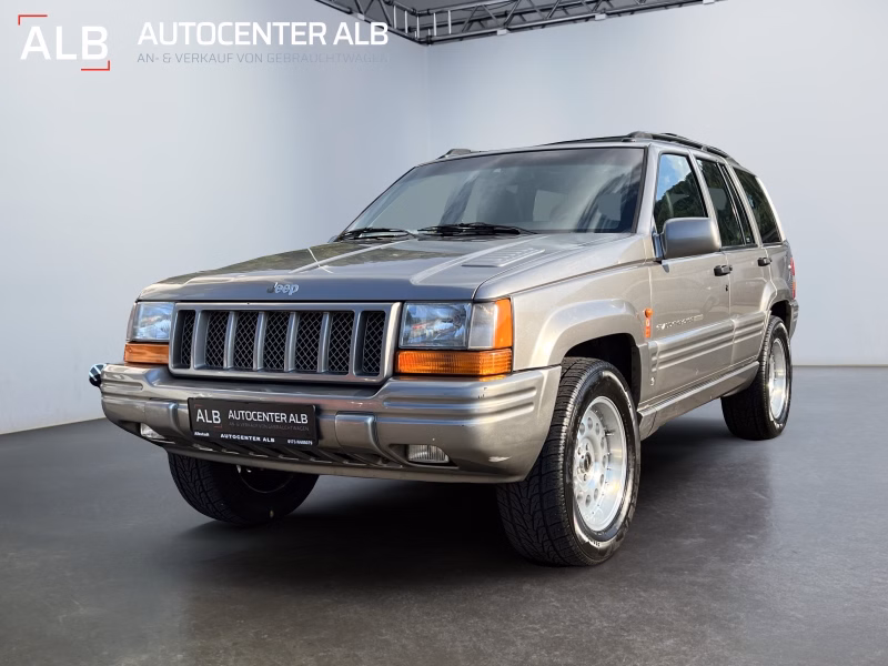 Jeep Grand Cherokee V8/AUTOMATIK/4X4/2 HAND/AHK/SHZ/