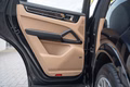 Daumennagel 56 - Porsche Cayenne S APPROVED 7.27 Luftfeder. Service neu