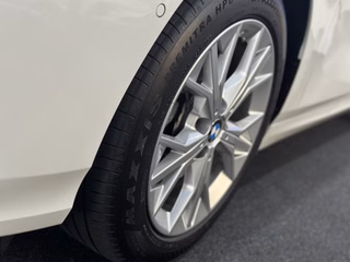 BMW 120 MASSAGE 360KAM HEAD_UP ACC AMBIENTE - bilder 33