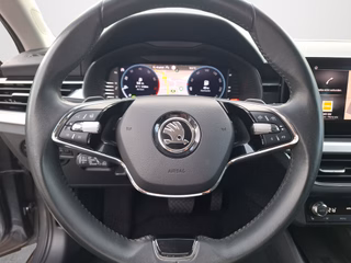 Skoda Scala 1.5 TSI Tour DSG / AHK / NAVI / SITZHEIZUNG / ALU - bilder 6