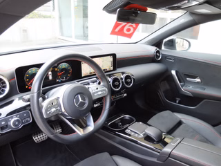 Mercedes-Benz CLA 180 AMG Line Automatik Panorama AHK - bilder 10