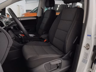 Volkswagen Touran 2.0TDI DSG 7SITZE STANDHZ 4xSITZH CARPLAY - bilder 4