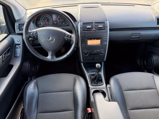 Mercedes-Benz A 160 5-türig EURO5/ Teilleder / SHZ/ NAV - foto 9