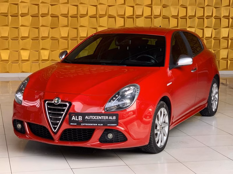 Alfa Romeo Giulietta Super KLIMA/SHZ/ALCANTARA/5-TÜR/EURO 5/