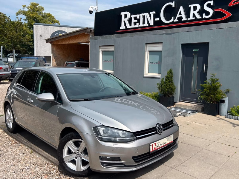 Volkswagen Golf VII 1.6 TDI /I.HD/NAVI/LED/TEMP/MASSAGE/SHZ