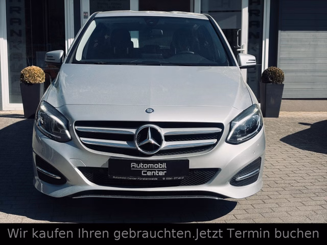 Mercedes-Benz B 180 Score Automatik+Navi+LED+SHZ+Kamera+PDC+ - foto 2