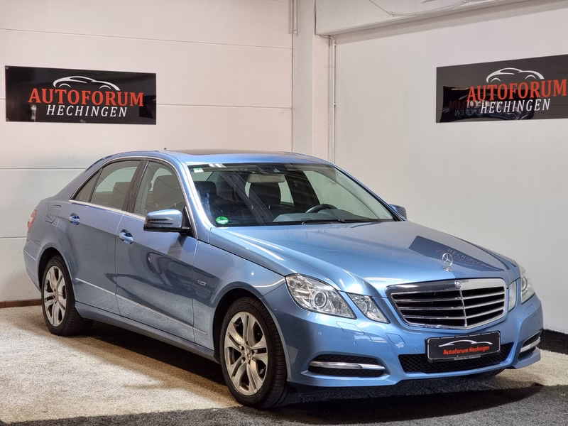 Mercedes-Benz E 250 CDI BlueEfficiency AVANTGARDE NAVI AHK ESD