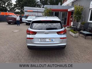 Hyundai i30 cw Trend*1.HAND*KLIMA*NAVI*SPUR*SHZ*KAMERA* - foto 6