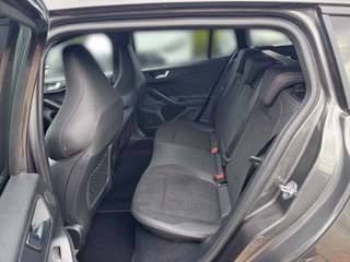 Ford Focus Turnier ST X +B&O+WINTERPAKET+ - bilder 2