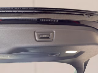 BMW 330 i xDrive M Sport Autom., LED ACC Navi Kamera - photo 5