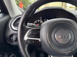 Jeep Renegade 1.6l Longitude Design Black-Pack - foto 14