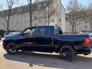 Dodge RAM Limited Night + teilb. Heckklappe - foto 9