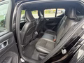 Daumennagel 20 - Volvo XC40 D4 R-Design AWD LED ACC Memory Navi SHZ CAM