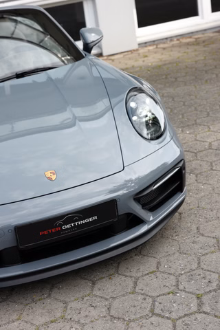 Porsche 992 Carrera 4 GTS Cabrio 1. Hand Porsche Approved - photo 28