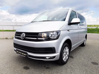Volkswagen T6 Transporter 2.0 TDI Kasten DSG|KLIMA|AHK|KAM Used vehicle for sale | First registration 02/2017 | Price 24.490 €