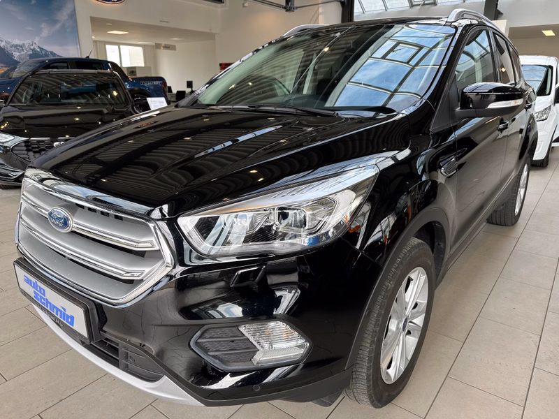 Ford Kuga Titanium + Xenon + Standheizung + ACC