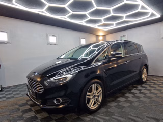 Ford S-Max Titanium|7 SITZER|AUTOMATIK|LEDER|PANO|STHZG|NAVI|