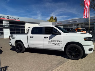 Dodge RAM Laramie Night + Luftfederung + elektr. Trittbretter AHK , Beifahrerdisplay - foto 3