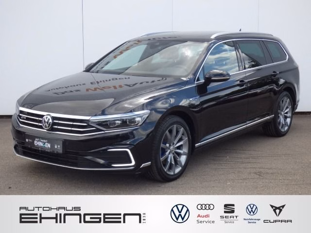 Volkswagen Passat Variant 1.4 TSI Hybrid GTE Panorama Matrix AHK ACC Leder GTE