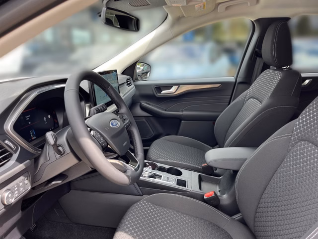 Ford Kuga FHEV Titanium +ACC+LED+WINTERPAKET+ - foto 6