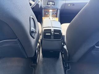 Mercedes-Benz E 200 CGI BlueEfficiency Automatik Navi - bilder 31