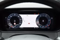 Daumennagel 11 - Land Rover Range Rover Velar R-Dynamic HSE  Scheckheft