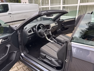Volkswagen T-Roc Cabriolet Style - foto 13