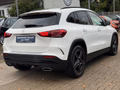 Daumennagel 40 - Mercedes-Benz GLA 200*AMG+NIGHT*MULTIBEAM*1.HAND*TOTWINKEL*KEY