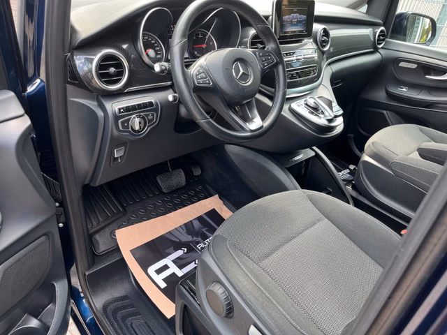 Mercedes-Benz V220 CDI EDITION extralang+Kamera+SHZ+ILS+TW+AHK - foto 9
