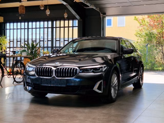 BMW 530d xDrive Luxury Line*KAMERA*CARPLAY*HEBEDACH* - bilder 4