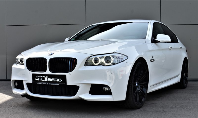 BMW 528i Lim. M-Sport Sport Automatik 20 Zoll/BI-XENON/PDC/SHZ/ALCANTARA/TEMPOMAT