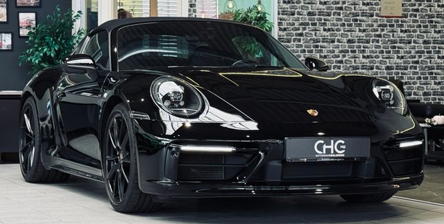 Porsche 911 992 Targa 4 SPORT AGA+DESIGN PAKET SCHWARZ|BOSE Gebrauchtwagen Kaufen | EZ 07/2021 | Preis 116.990 €