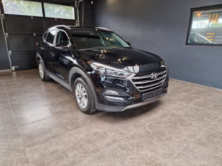 Hyundai TUCSON Intro Edition 1,6TGDI 4WD*Navi*Xenon* - photo 1