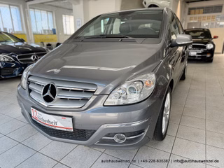 Mercedes-Benz B 180 "Sport" 5-Gang NAVIGATION SITZHEIZUNG PDC - photo 1