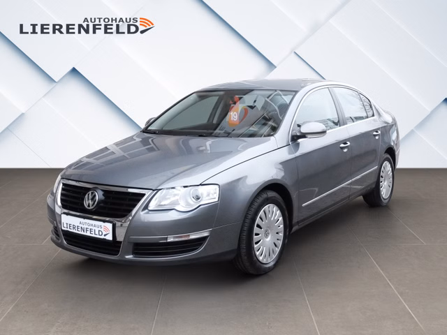 Volkswagen Passat 2.0 TDI Comfortline 1.Hand nur 24 Tkm - foto 1