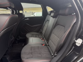 Mercedes-Benz B 250 4Matic SHZ Standhzg Navi LED AppleCarplay - foto 15