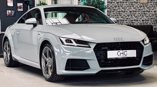 Audi TT Coupe 45 TFSI quattro 20 years 1/999 Gebrauchtwagen Kaufen | EZ 03/2019 | Preis 35.990 €