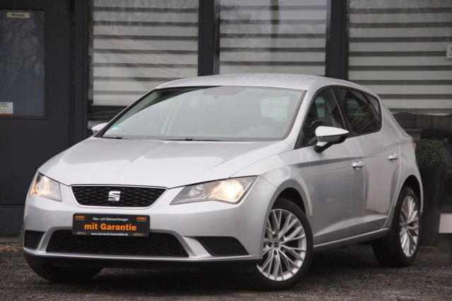 SEAT Leon Reference Wenig KM Garantie  KM Gebrauchtwagen Kaufen | EZ 04/2013