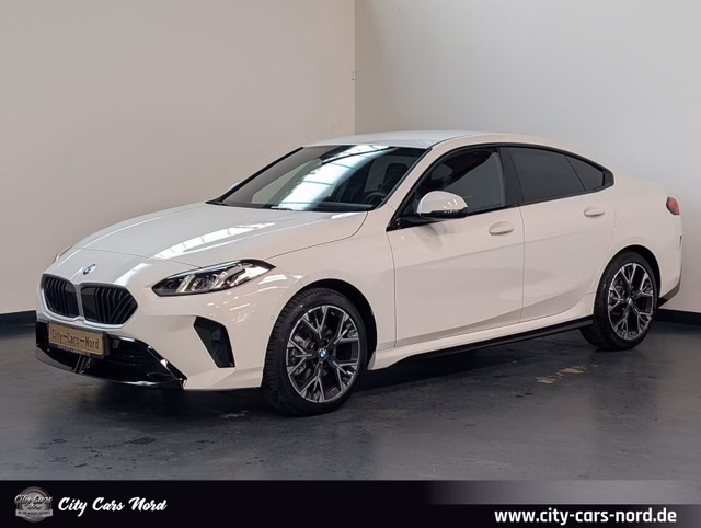 BMW 220 M Sport KAM+TEMPO+SHZ+LED Gebrauchtwagen Kaufen | EZ 12/2025 | Preis 29.999 €