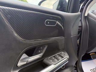 Mercedes-Benz B 250 e Pano SHZ Navi LED AMG 1.Hand Scheckheft - foto 8