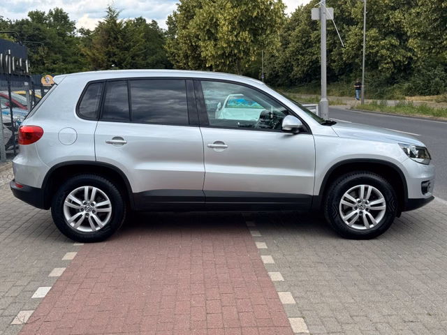 Volkswagen Tiguan Trend & Fun 1.4TSI*Klima*Shz*1.Hd*AHK - foto 4