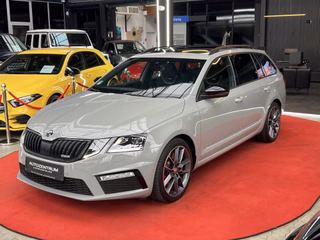 Skoda Octavia Combi V-RS 245 / PANO / ACC / LED / LANE-ASSIST / FRONT-ASSIST - foto 7