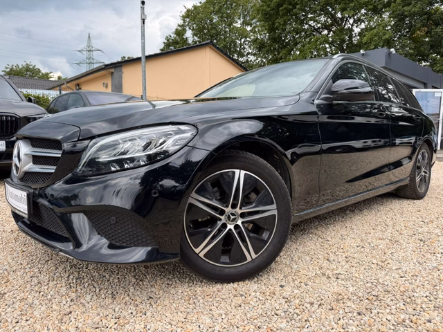 Mercedes-Benz C 200 Kamera*Navi*SitzHz.*Tempo*Pano*AHK - foto 1