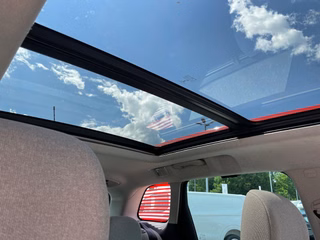 Citroën C3 Aircross 1.2 Pure Tech 130 Shine AHK SCHIEBE/HEBEDACH el. NAVI/DAB CITY/SICHERHEITS/STYLE-PAKET KLIMAAUTOMATIK - foto 9