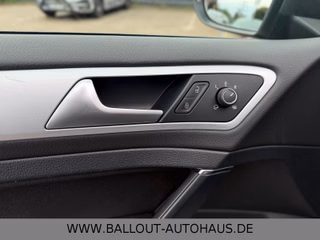 Volkswagen Golf VII Lim.Cup*2.HAND*PANO*KLIMA*NAVI*SHZ*EUR5 - bilder 6
